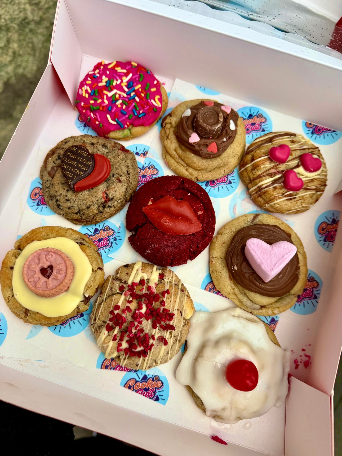 Valentine’s Day mini cookie box (COLLECTION ONLY)